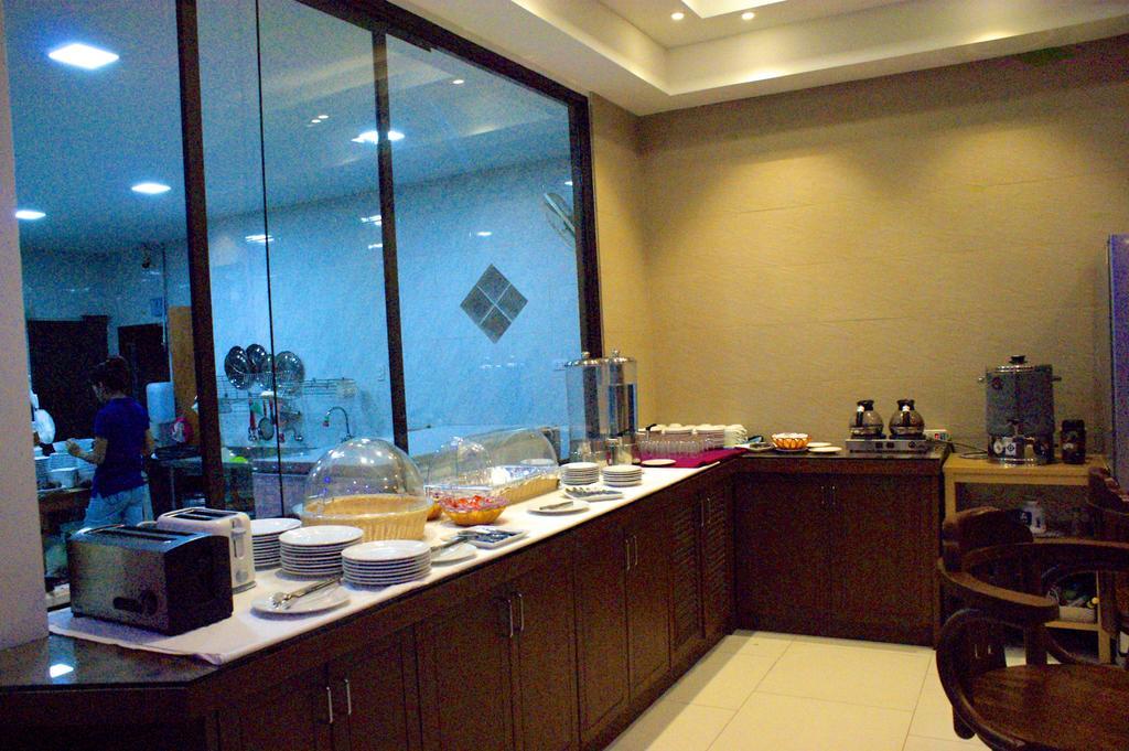 Patong Orchid Resortel מראה חיצוני תמונה